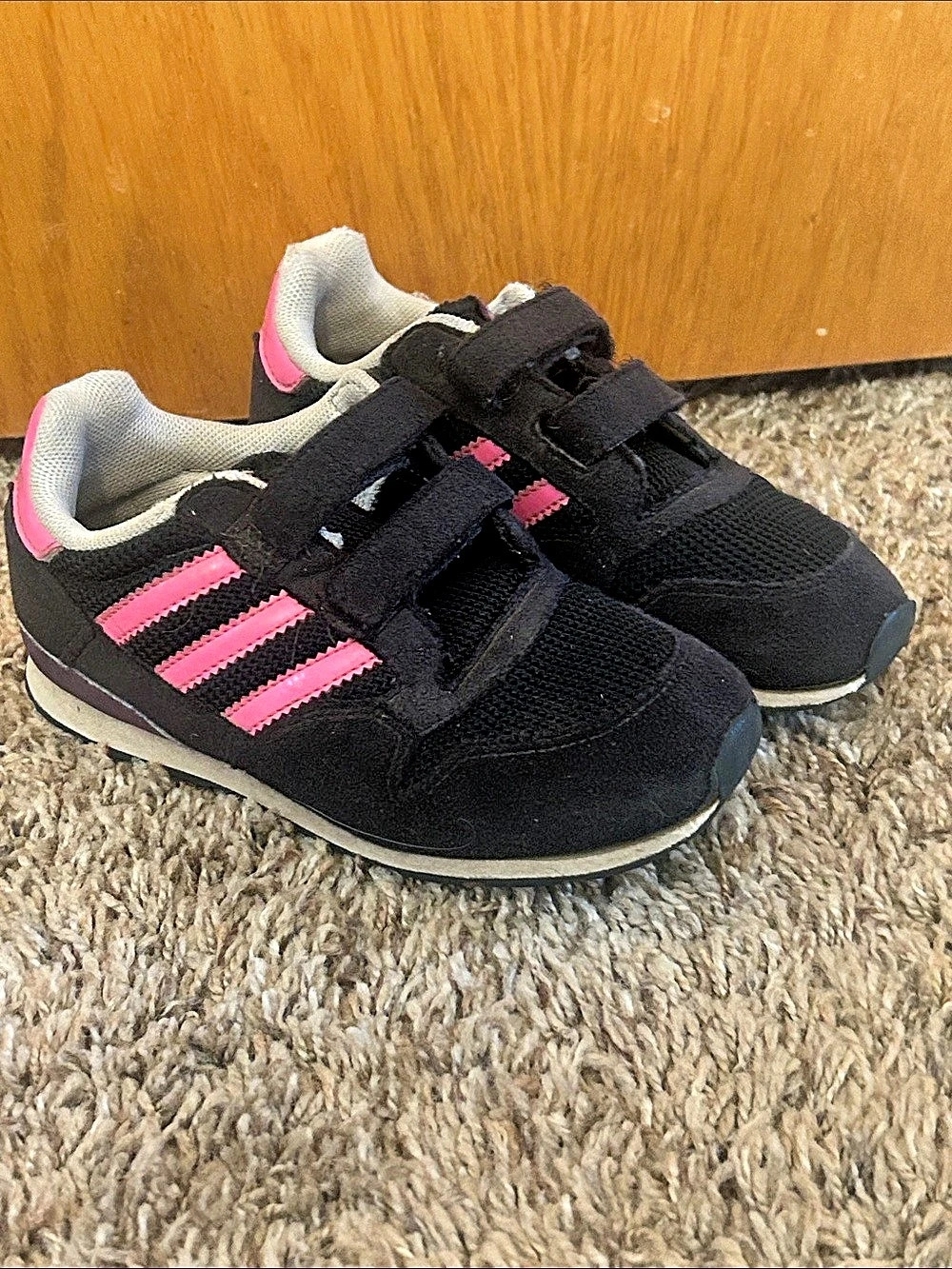 adidas ZX 700 Kids Sneakers Black & Pink US 9.5